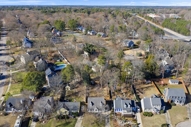 Building Photo - 8313 Bellingham Cir