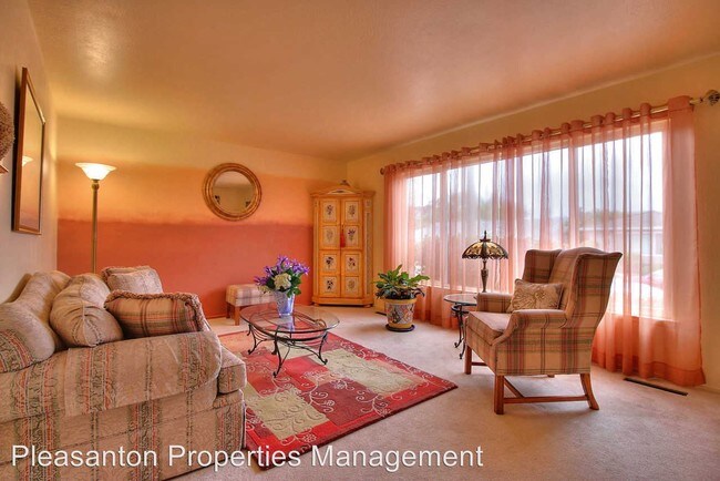 Building Photo - 3 br, 2 bath House - 22242 Morales Ct.