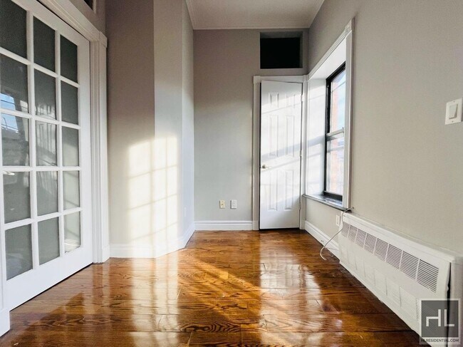 Foto del edificio - Beautifully Renovated East Village 1 Bedro...