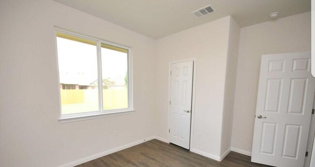 Interior Photo - Star Ranch Townhomes