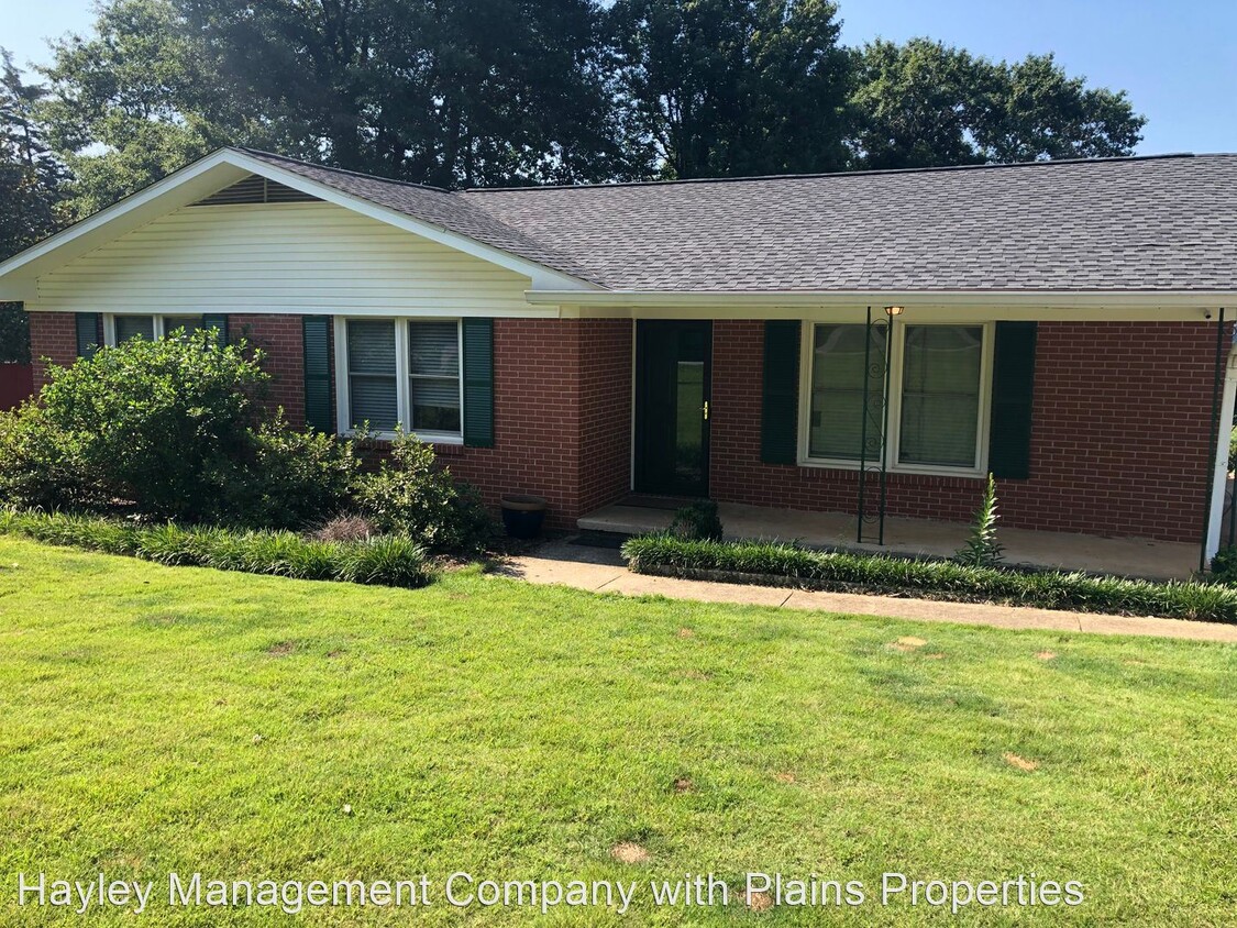 Foto principal - 3 br, 2 bath House - 1401 West Point Pkwy