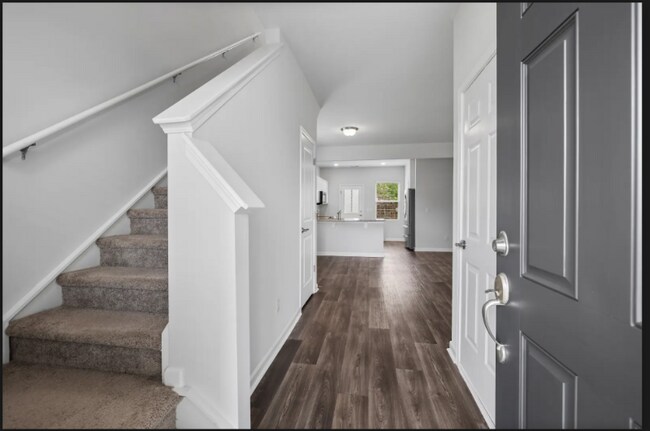 Building Photo - 3021 Posada Ct.