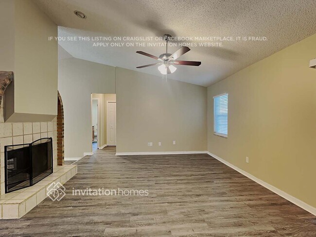 Building Photo - 757 Fortuna Dr