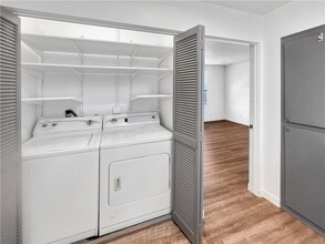 Building Photo - 2408 34th St