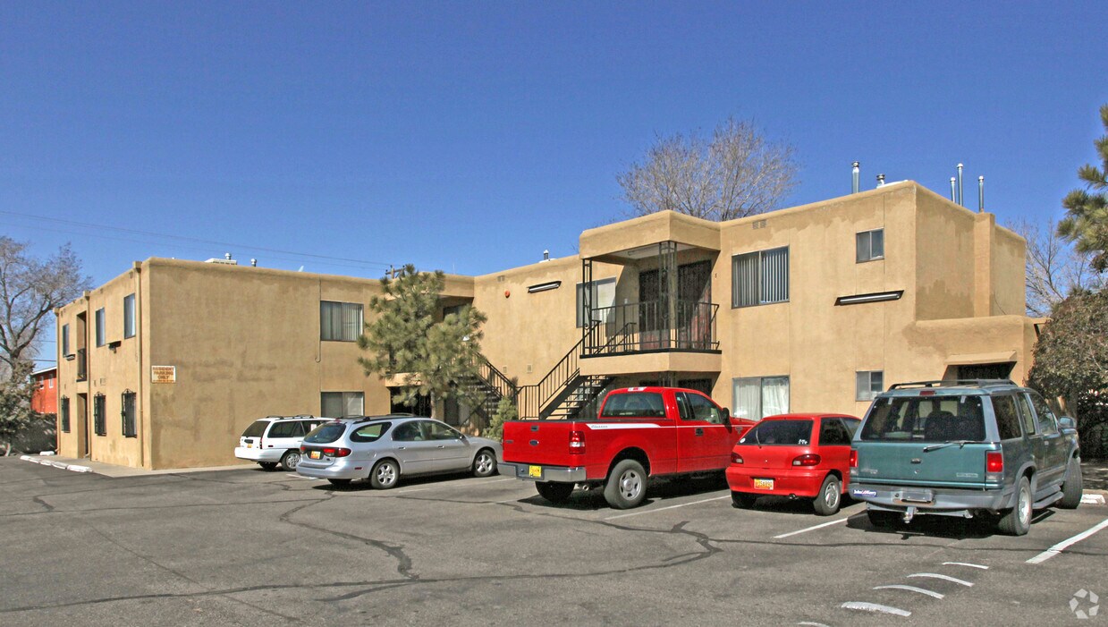 Foto del edificio - 609 Mesilla St SE