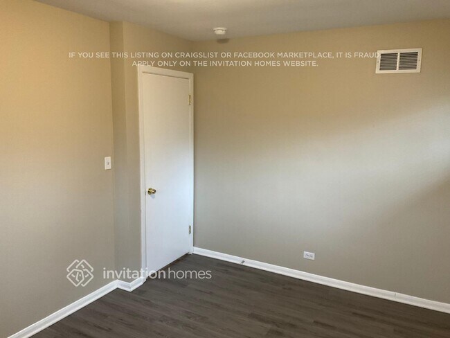 Foto del edificio - 624 S Pierce Ave