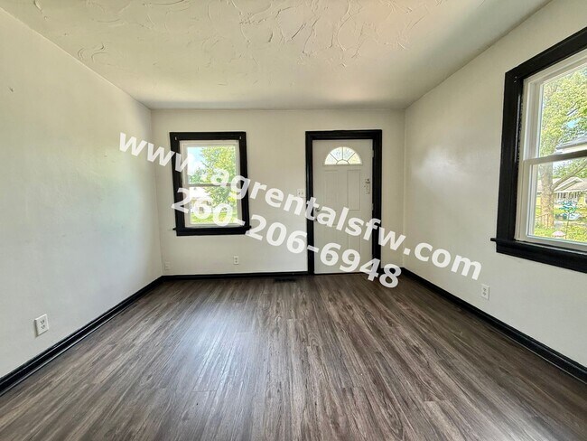 Foto del edificio - 2 bedroom house