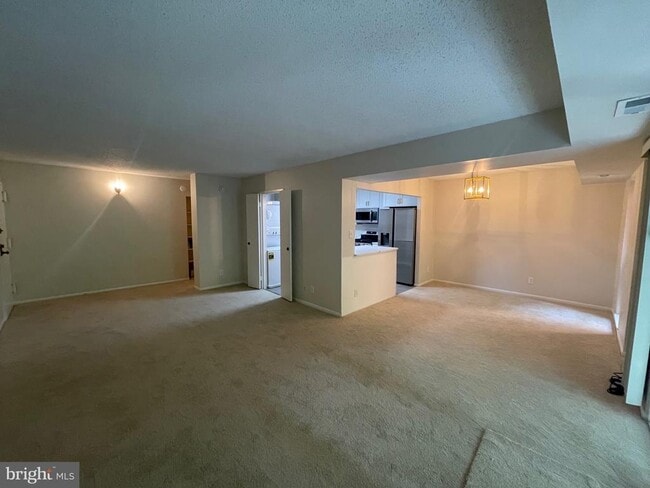 Foto del edificio - 11837 Shire Ct