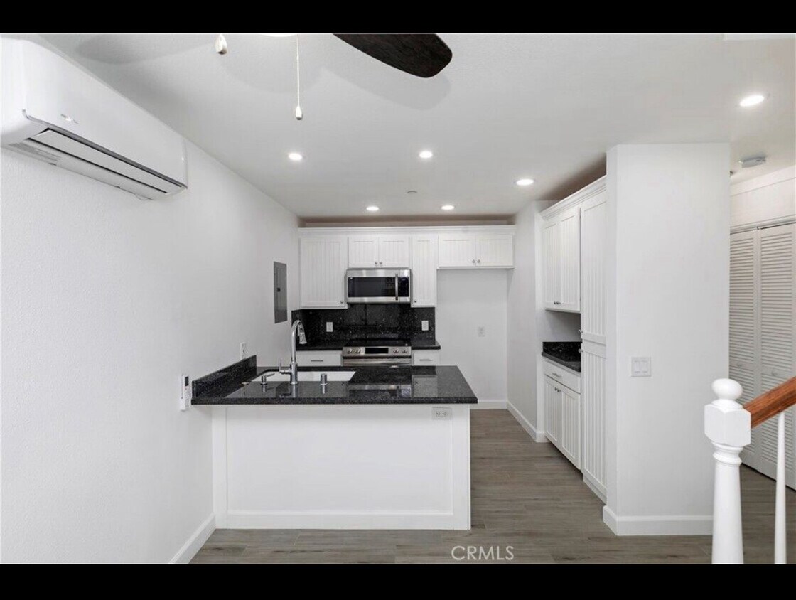 Foto del edificio - 4062 9th St