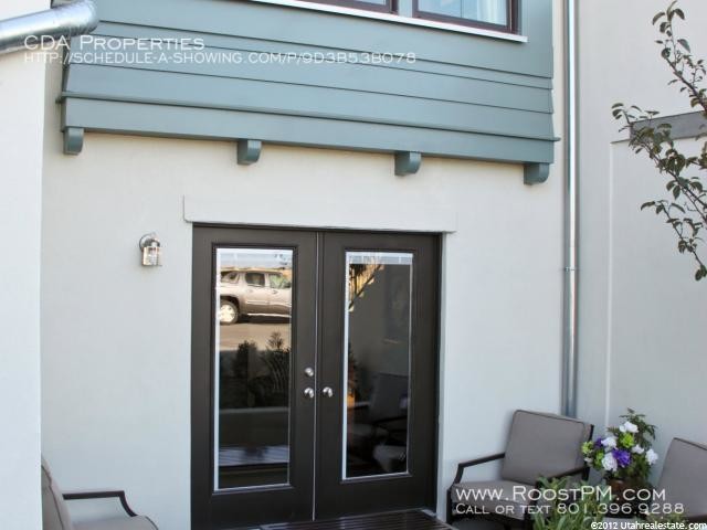 Building Photo - Daybreak Lake front townhome