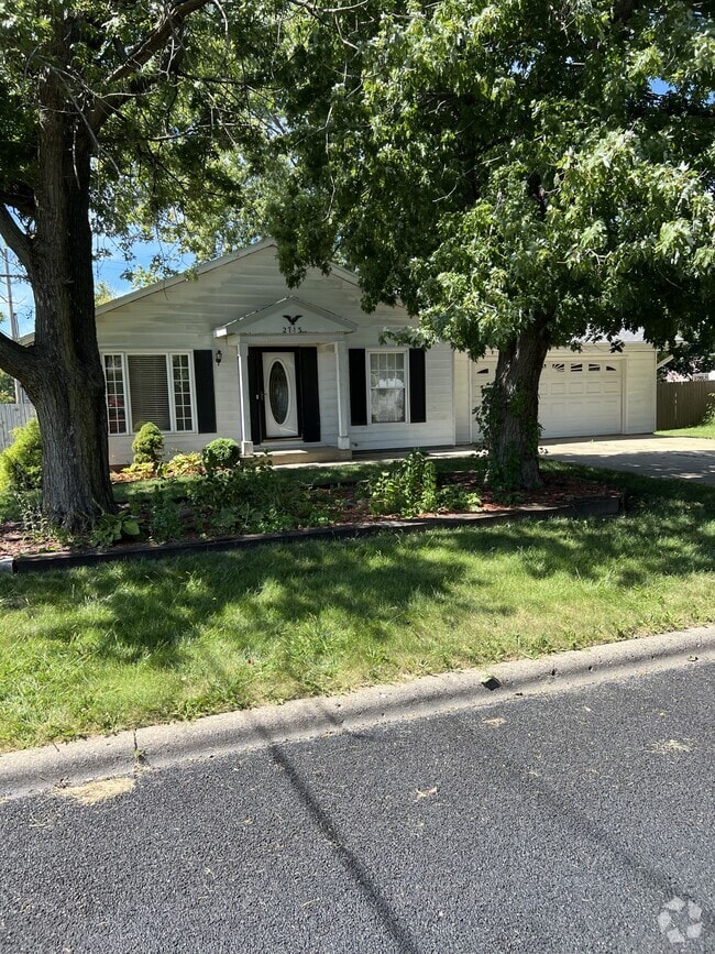 Mardell Manor Condos for Rent Bartonville, IL 1 Rentals