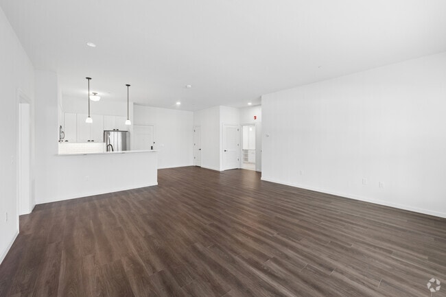 2BR, 2BA - 1,457SF - Dining Room - Greybarn Patchogue