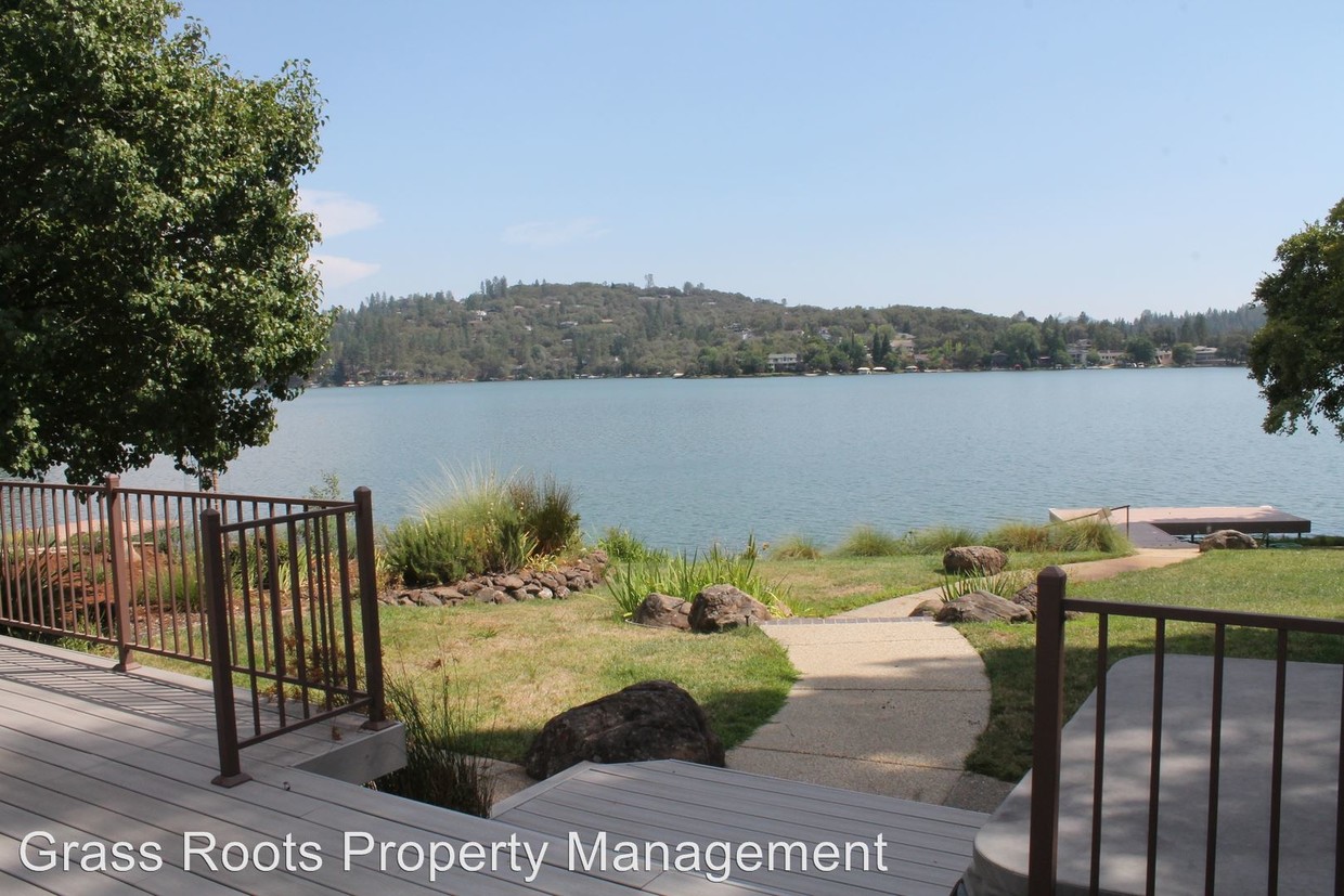 Foto principal - 18805 Wildflower Dr
