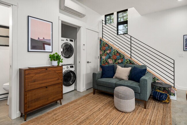 Foto del edificio - 6314 11th Ave NW