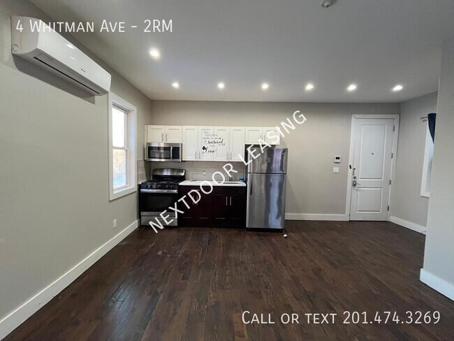 Foto del edificio - 4 Whitman Ave