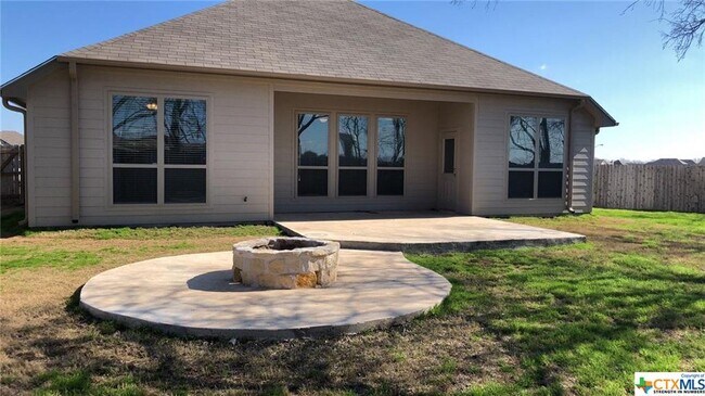 Building Photo - 7319 Birdsnest Way