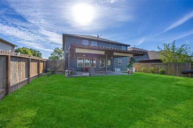 Foto del edificio - 12747 Highmanor Dr