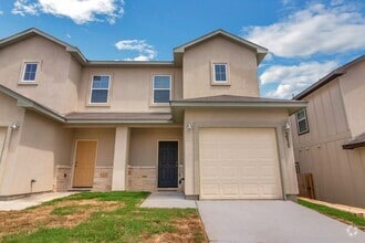 Building Photo - 122 Peruna Dr