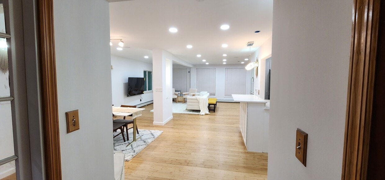 Photo - 150 E Walnut St (Long Beach, NY)