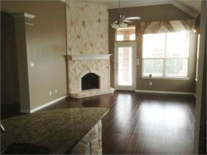 Building Photo - 2604 Waterdance Dr