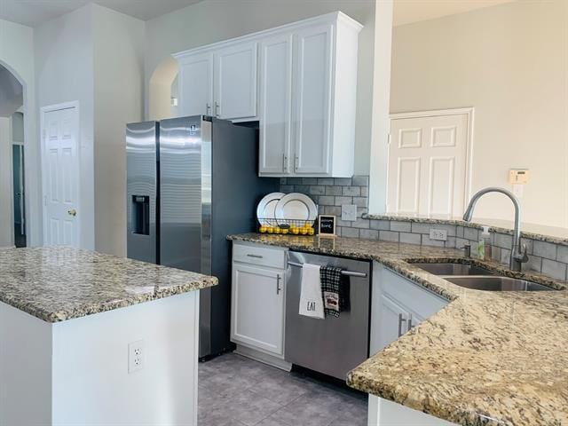 Building Photo - 2021 Whitney Bay Dr