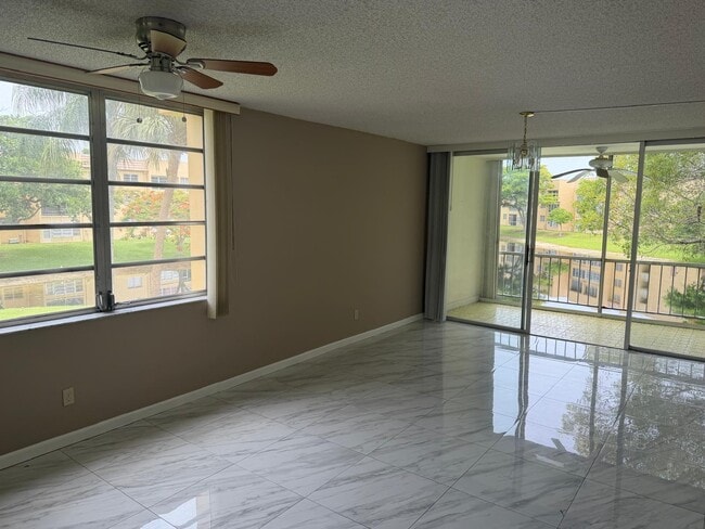 Building Photo - 5750 NW 64th Ave