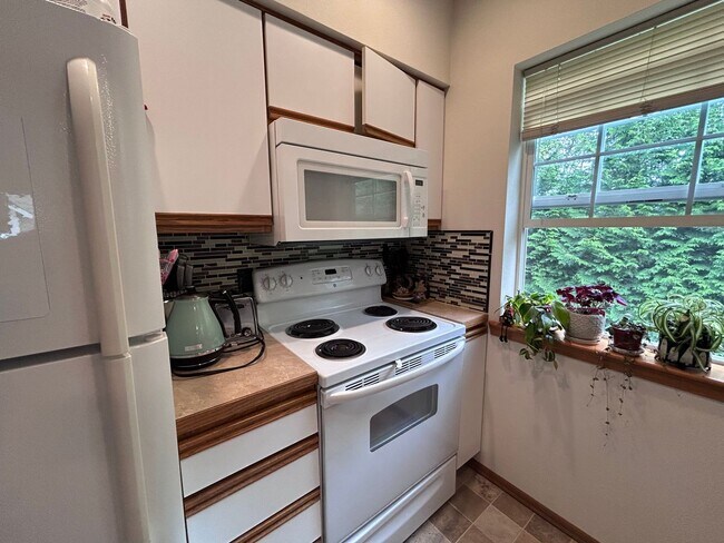 Foto del edificio - 3340 Southbend Pl
