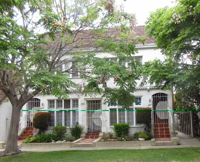 Building Photo - 4911 Dockweiler St