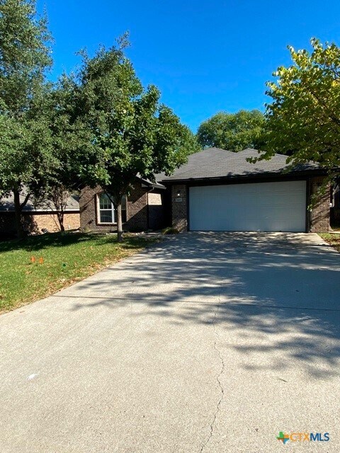 Primary Photo - 5410 Foxhill Rd
