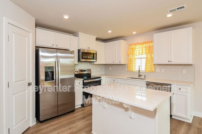 Building Photo - 185 Oakleigh Dr