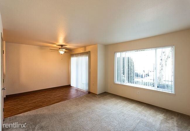 Building Photo - 1473 N Goerig St