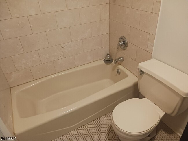 Foto del edificio - 83 N Willow St
