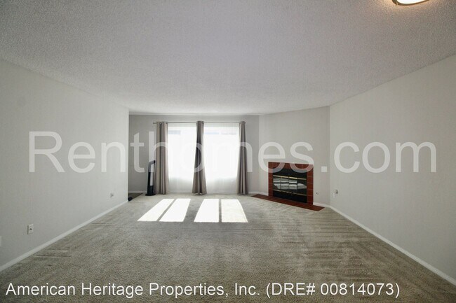 Building Photo - 3 br, 2 bath House - 10246 Norma Gardens D...
