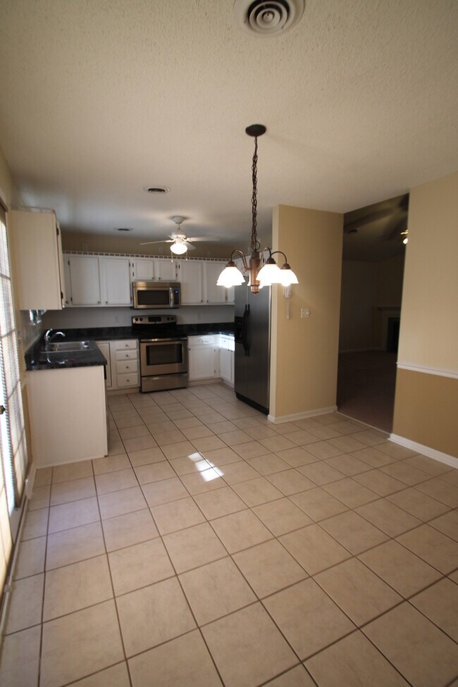 Building Photo - Exclusively Offered by Muse Realty, LLC