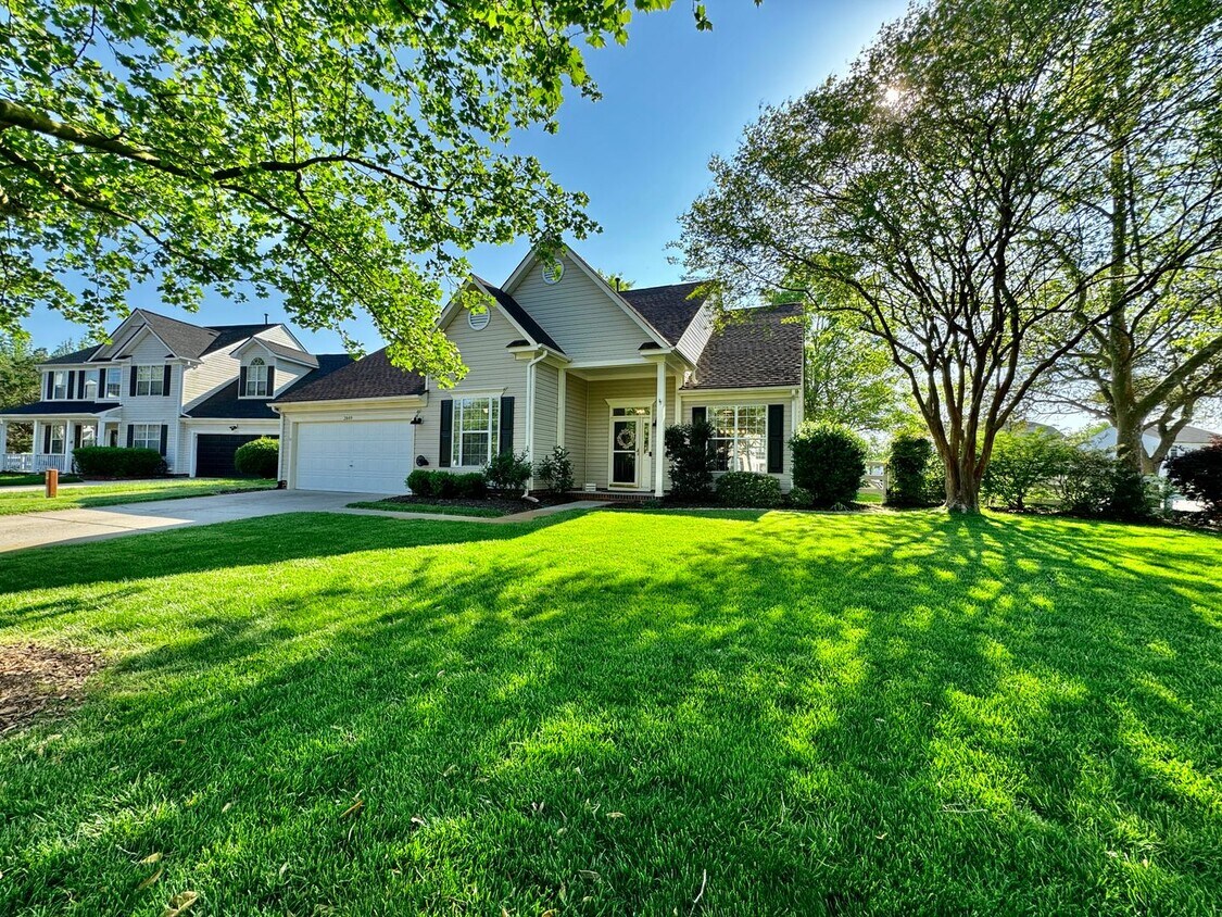 2849 Livingston Loop, Virginia Beach, VA 23456 House Rental in