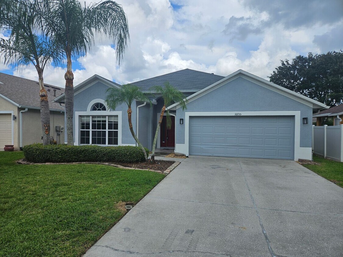 Primary Photo - "Move in with a 12-month lease starting No...