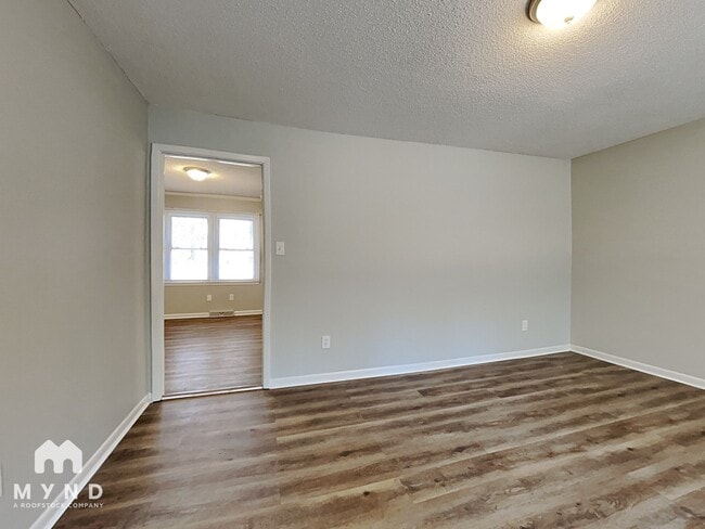 Building Photo - 7121 Riley Hill Rd