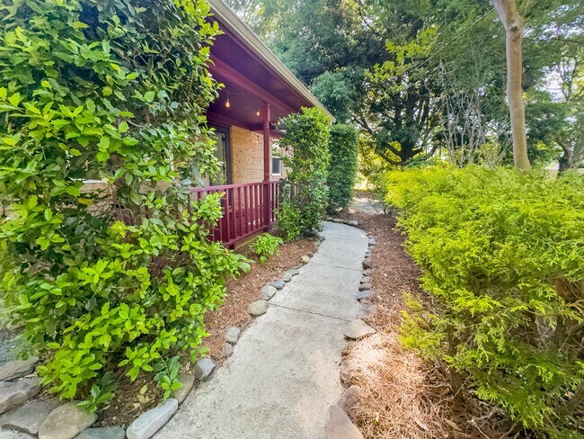 Foto del edificio - 313 Bountiful Ln