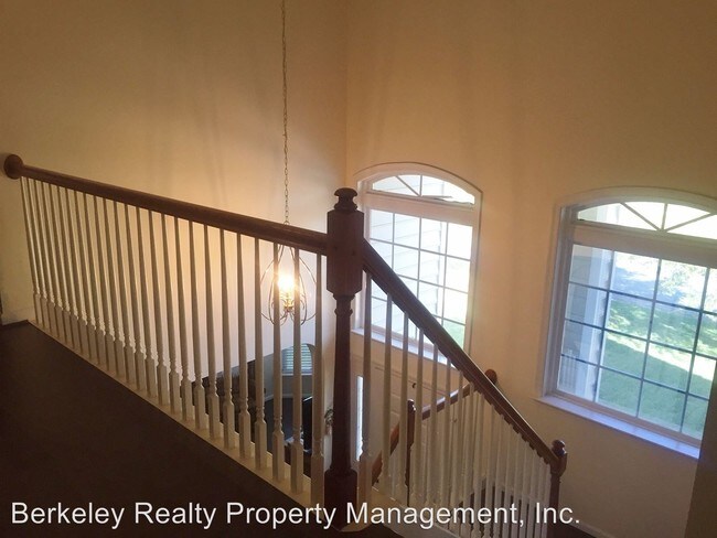 Building Photo - 109 Spinnaker Way
