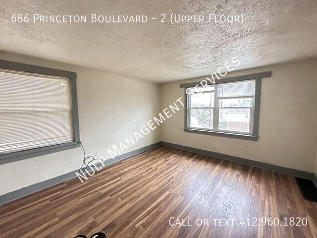 Building Photo - Fantastic Value 1bed/1bath in Center of Pi...