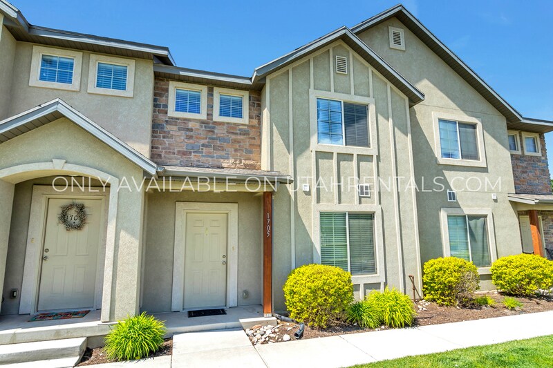 1705 Dragonfly Ln, Spanish Fork, UT 84660 Townhome Rentals in Spanish