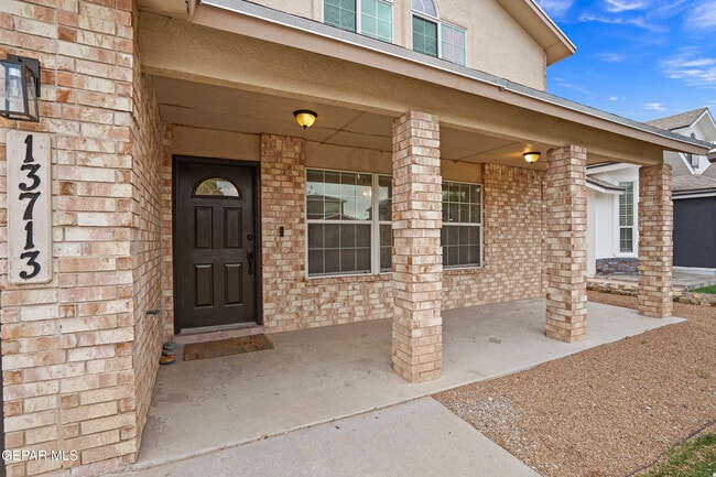 Building Photo - 13713 Paseo del Mar Dr