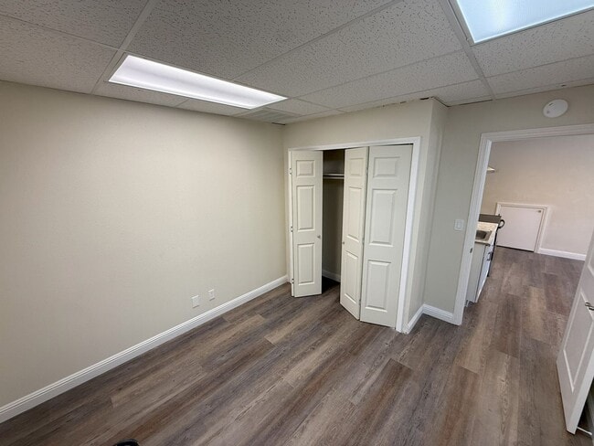 Building Photo - 1131 Luchessi Dr