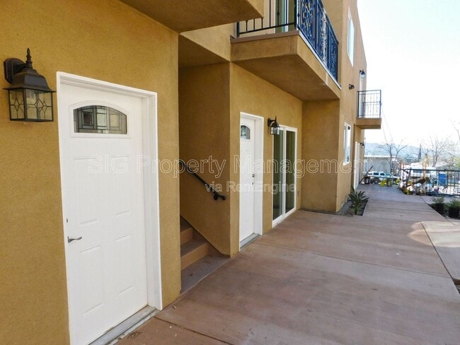 Building Photo - 10215 Tujunga Canyon Blvd