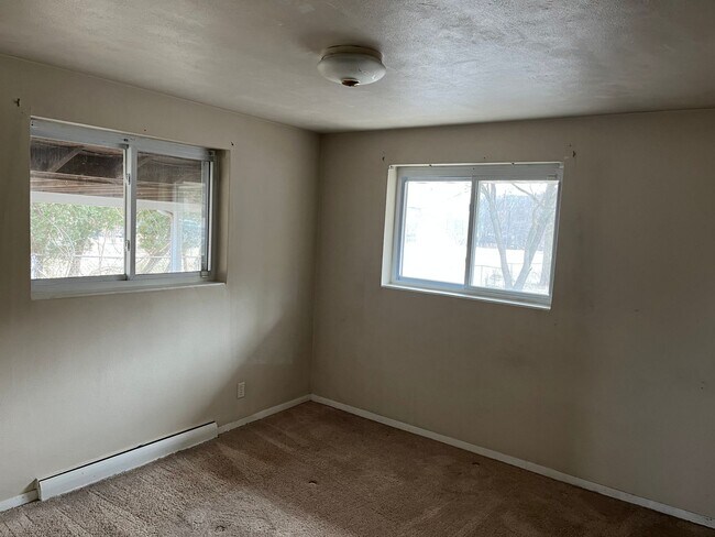 Foto del edificio - 2 Bedroom/1 Bathroom Home for Lease in Peo...