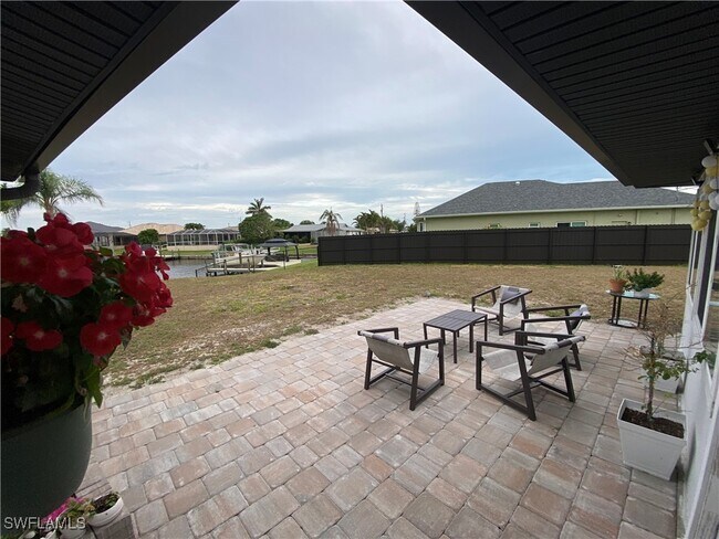Building Photo - 3303 Country Club Blvd