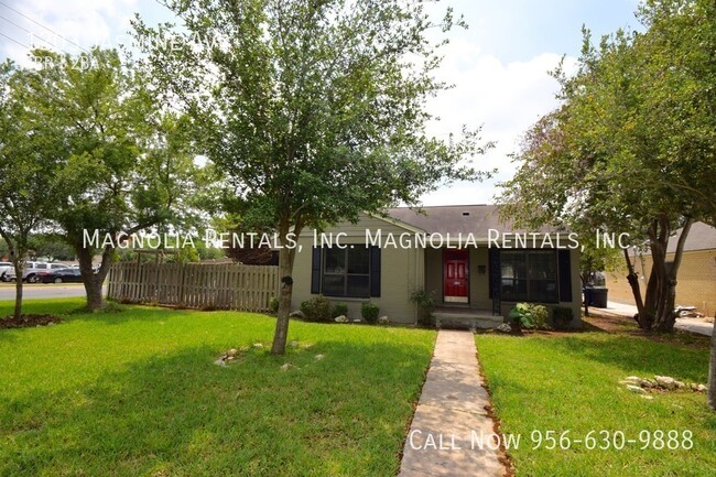 Foto del edificio - Old Town McAllen Home for Rent - Large Pat...