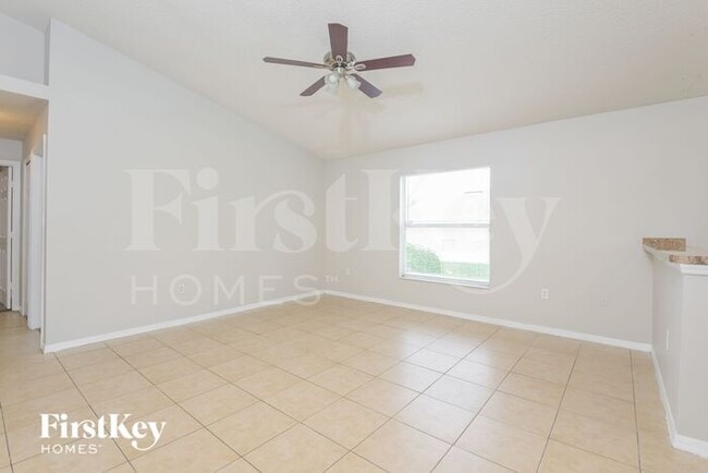 Building Photo - 7464 Little Pond Ct