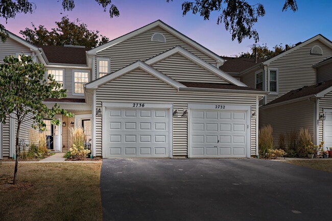 Building Photo - 2736 Odlum Dr