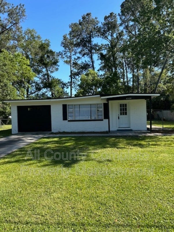 Building Photo - 6004 Marsha Dr